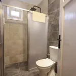 Yaliyani Μοτέλ