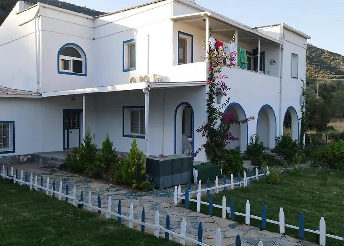 Yaliyani Motel *