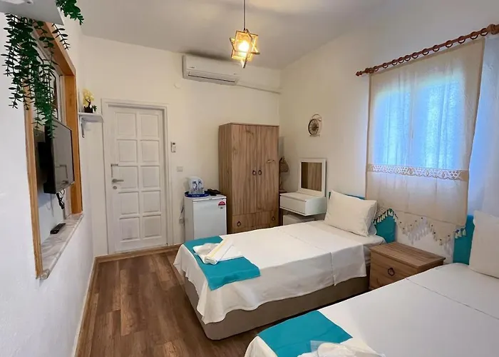 Motel Yaliyani *
