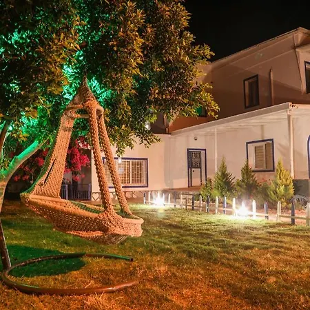 Motel Yaliyani *