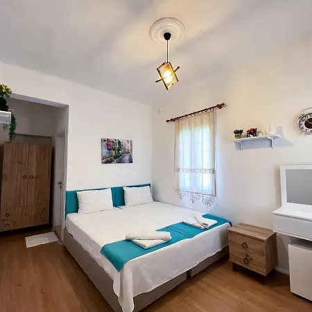 Yaliyani Motel