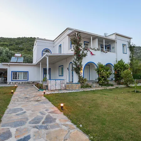 Motel Yaliyani *