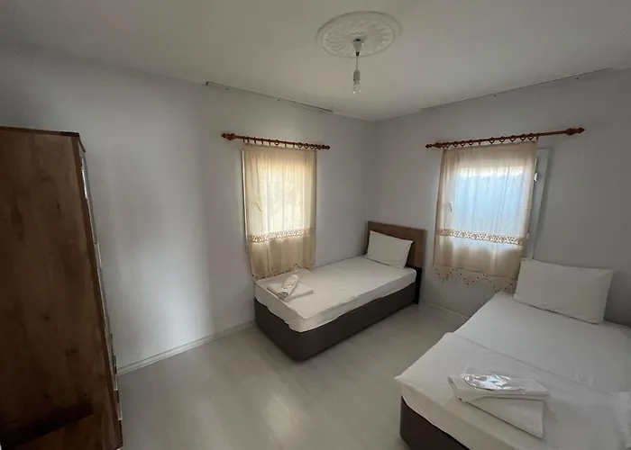 Yaliyani Motel Yalıçiftlik